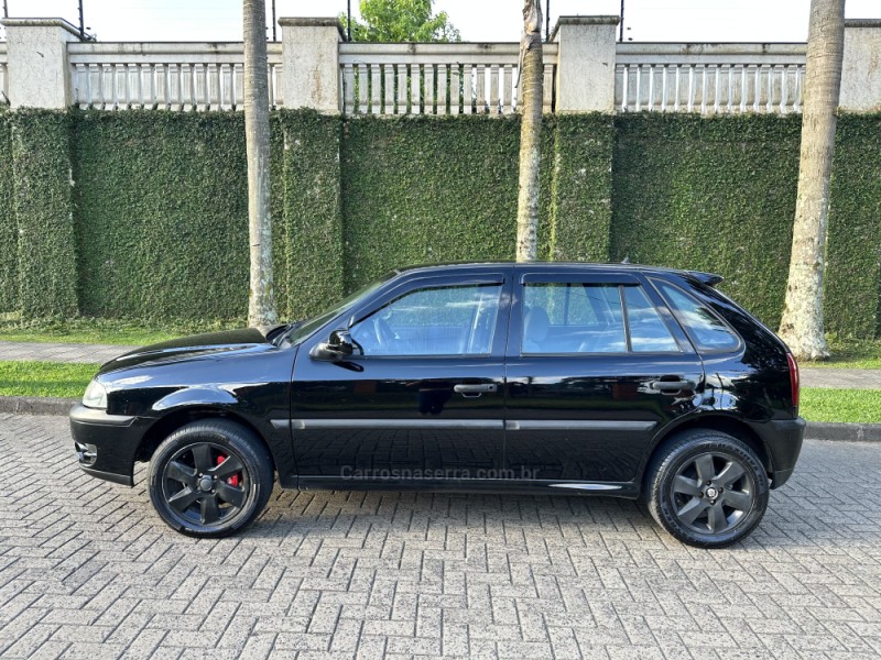 GOL 1.6 MI POWER 8V GASOLINA 4P MANUAL G.III - 2003 - CAXIAS DO SUL