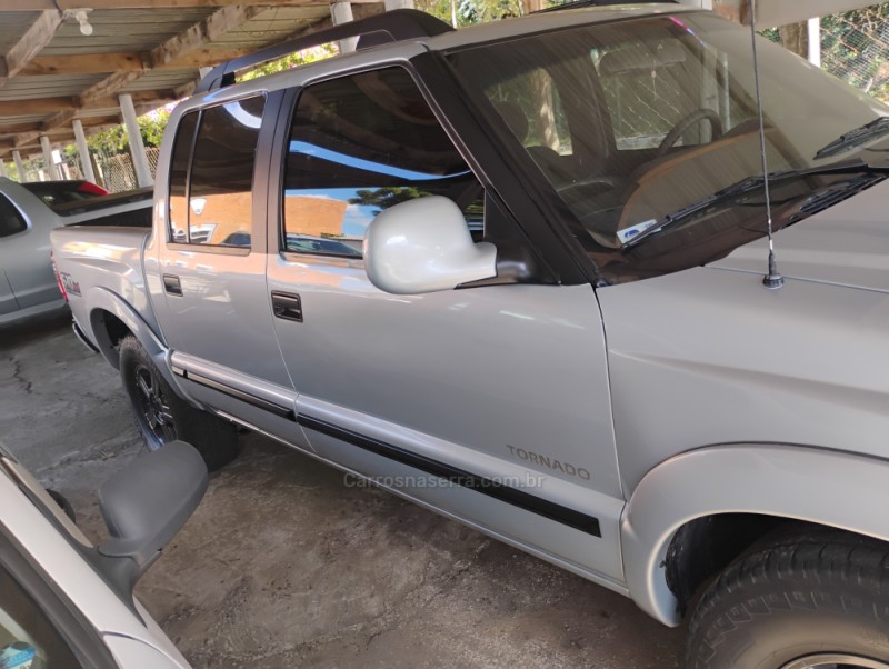 S10 2.8 COLINA 4X4 CD 12V TURBO INTERCOOLER DIESEL 4P MANUAL - 2011 - BENTO GONçALVES