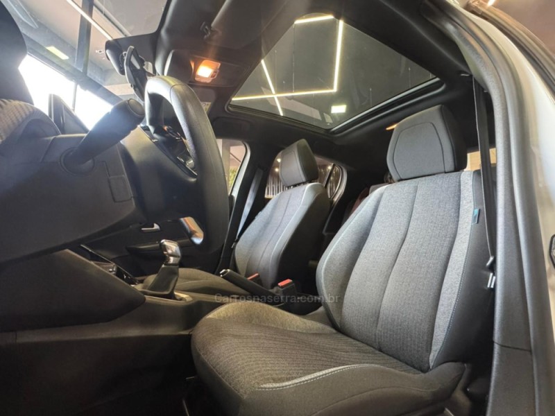 208 1.0 STYLE FLEX 6V 4P MANUAL - 2024 - DOIS IRMãOS