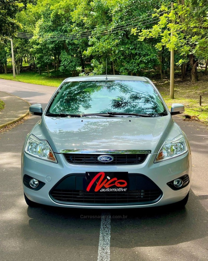 focus 2.0 glx 16v gasolina 4p automatico 2012 bento goncalves