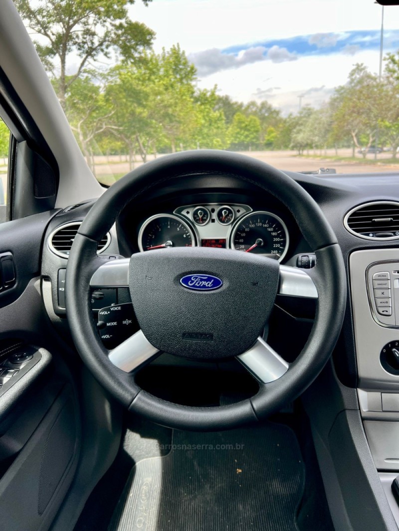 FOCUS 2.0 GLX 16V GASOLINA 4P AUTOMÁTICO - 2012 - BENTO GONçALVES