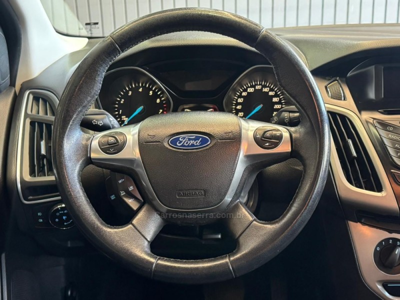 FOCUS 2.0 16V FLEX 4P AUTOMÁTICO - 2014 - DOIS IRMãOS