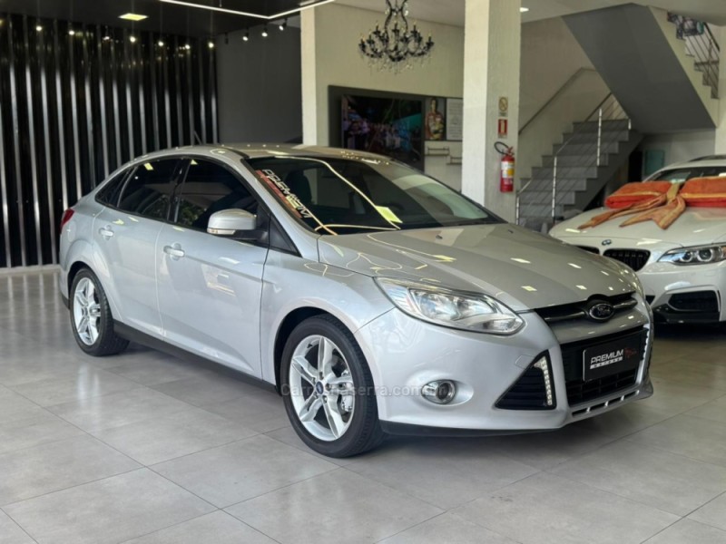 focus 2.0 16v flex 4p automatico 2014 dois irmaos