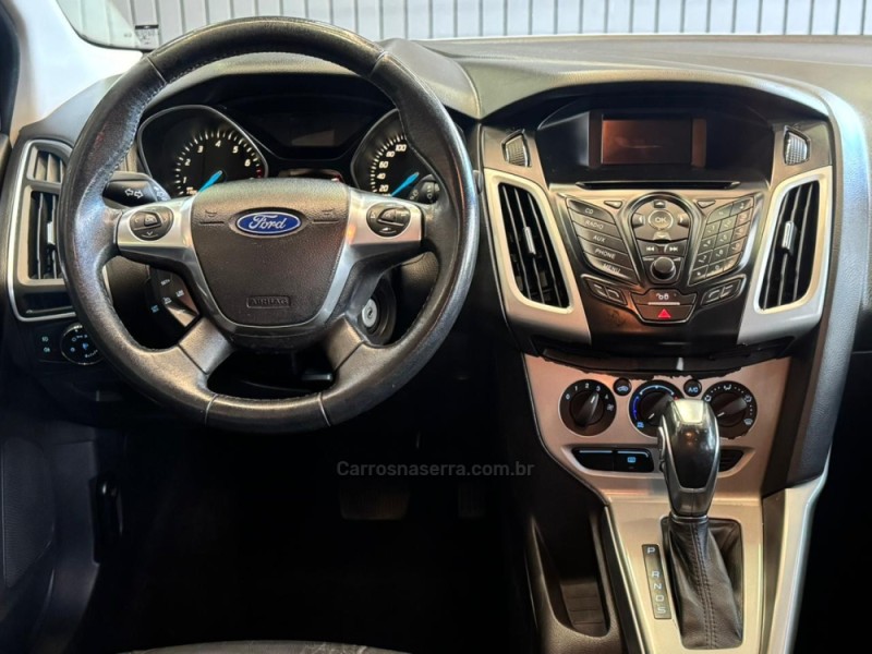 FOCUS 2.0 16V FLEX 4P AUTOMÁTICO - 2014 - DOIS IRMãOS