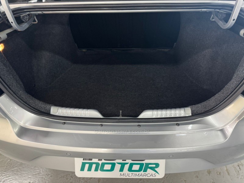 VOYAGE 1.6 MI COMFORTLINE 8V FLEX 4P MANUAL - 2017 - CAXIAS DO SUL