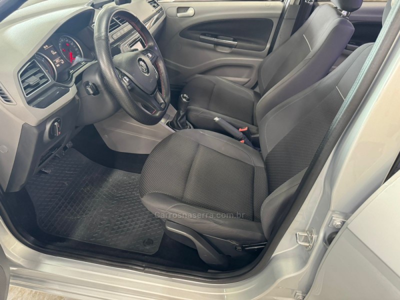 VOYAGE 1.6 MI COMFORTLINE 8V FLEX 4P MANUAL - 2017 - CAXIAS DO SUL
