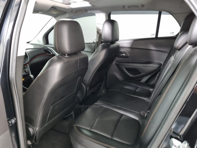 TRACKER 1.4 16V TURBO FLEX PREMIER AUTOMÁTICO - 2019 - VACARIA