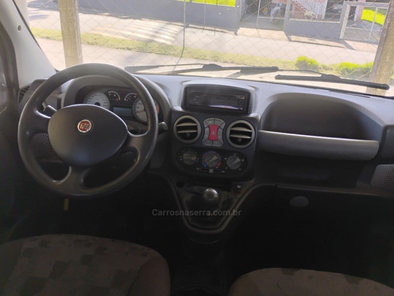 DOBLÓ 1.8 ELX 8V FLEX 4P MANUAL 7 LUGARES - 2009 - BENTO GONçALVES