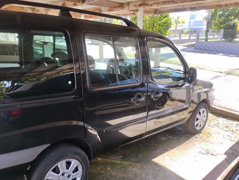 DOBLÓ 1.8 ELX 8V FLEX 4P MANUAL 7 LUGARES - 2009 - BENTO GONçALVES