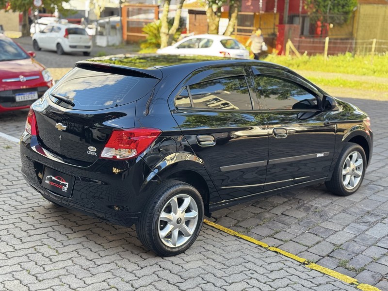 ONIX 1.0 MPFI LS 8V FLEX 4P MANUAL - 2016 - CAXIAS DO SUL