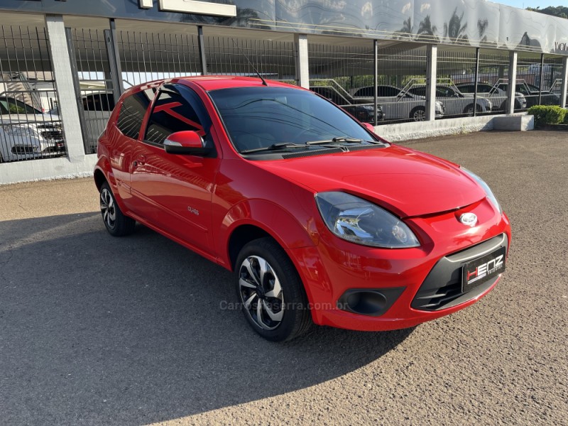 KA 1.0 I ZETEC ROCAM 32V GASOLINA 2P MANUAL - 2013 - BOM PRINCíPIO