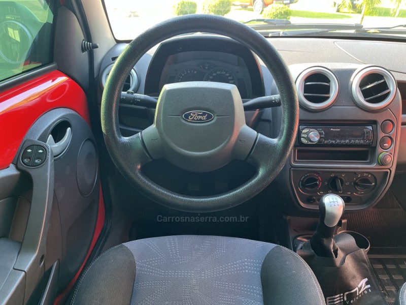 KA 1.0 I ZETEC ROCAM 32V GASOLINA 2P MANUAL - 2013 - BOM PRINCíPIO