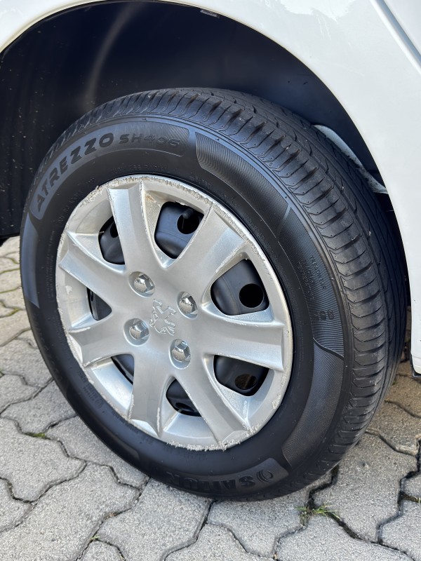 207 1.4 XR 8V FLEX 4P MANUAL - 2012 - CAXIAS DO SUL