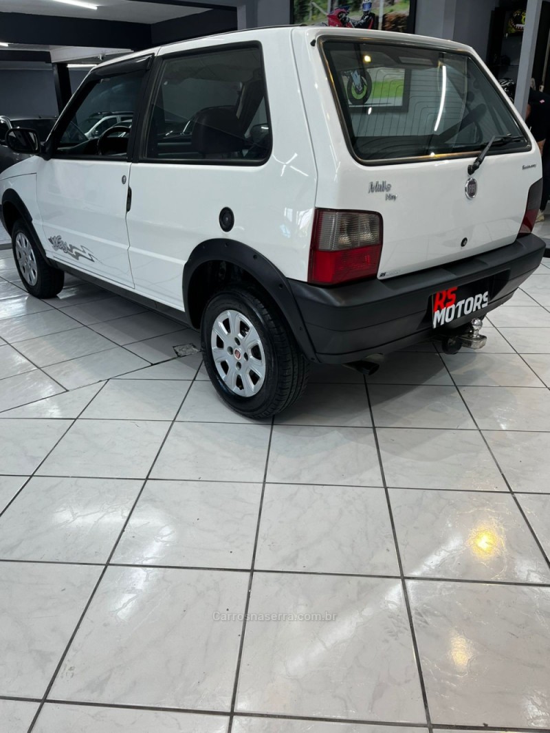 UNO 1.0 WAY 8V FLEX 2P MANUAL - 2013 - CAXIAS DO SUL