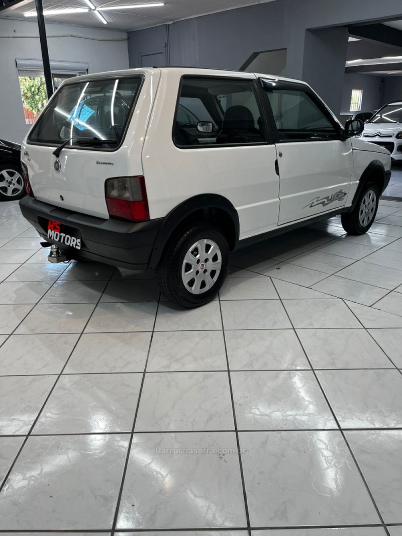 UNO 1.0 WAY 8V FLEX 2P MANUAL - 2013 - CAXIAS DO SUL