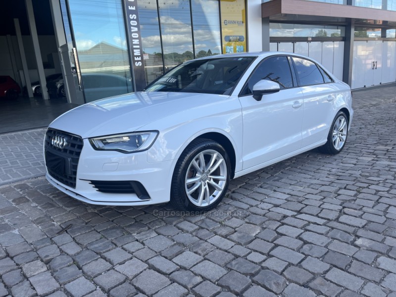 A3 1.4 TFSI SEDAN ATTRACTION 16V GASOLINA 4P S-TRONIC - 2015 - VERANóPOLIS
