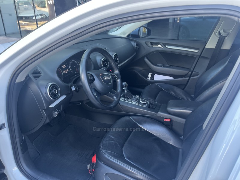 A3 1.4 TFSI SEDAN ATTRACTION 16V GASOLINA 4P S-TRONIC - 2015 - VERANóPOLIS