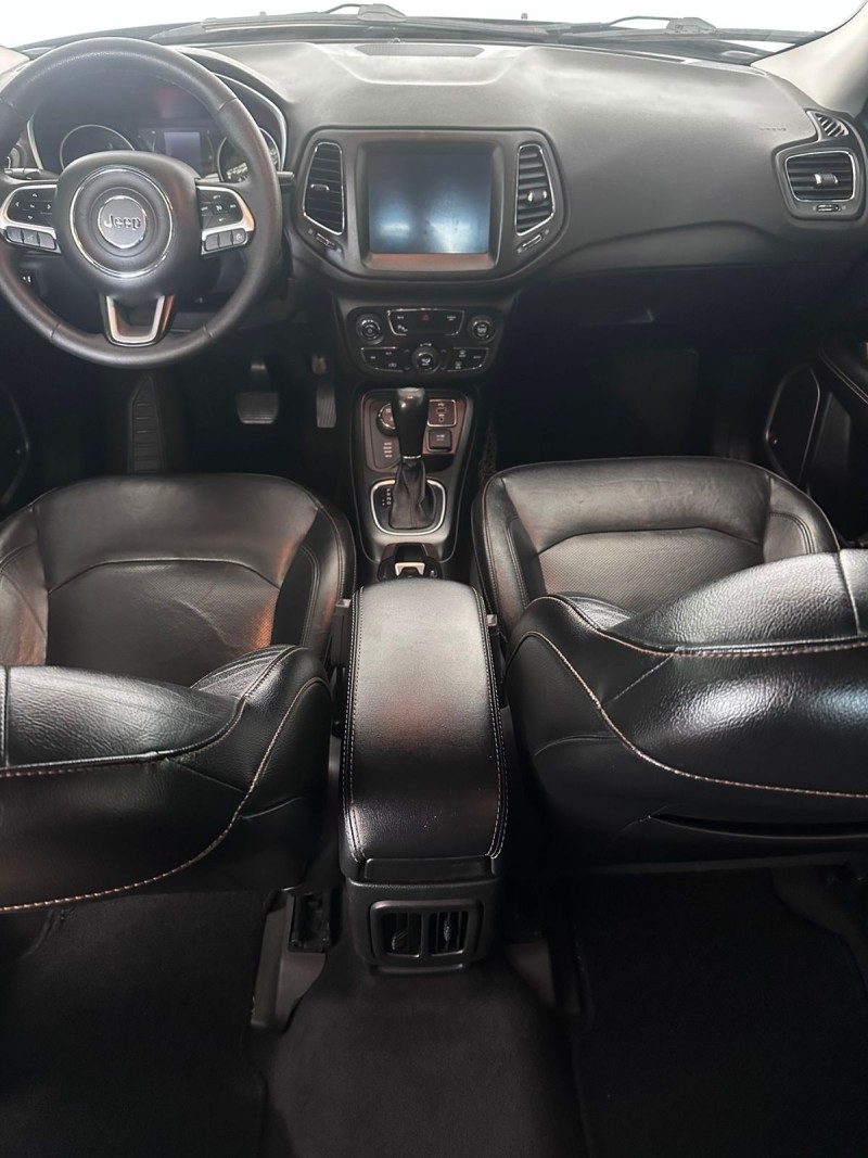 COMPASS 2.0 16V DIESEL LONGITUDE 4X4 AUTOMÁTICO - 2018 - FARROUPILHA