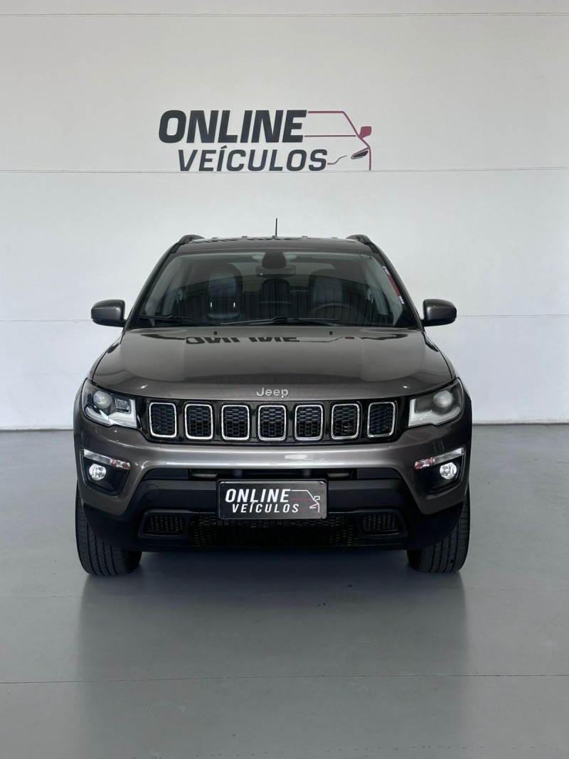 COMPASS 2.0 16V DIESEL LONGITUDE 4X4 AUTOMÁTICO - 2018 - FARROUPILHA
