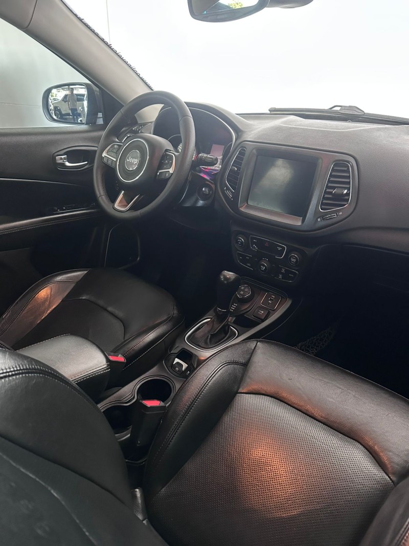 COMPASS 2.0 16V DIESEL LONGITUDE 4X4 AUTOMÁTICO - 2018 - FARROUPILHA