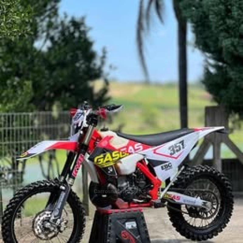 EC 300 ENDUCROSS - 2019 - CAXIAS DO SUL