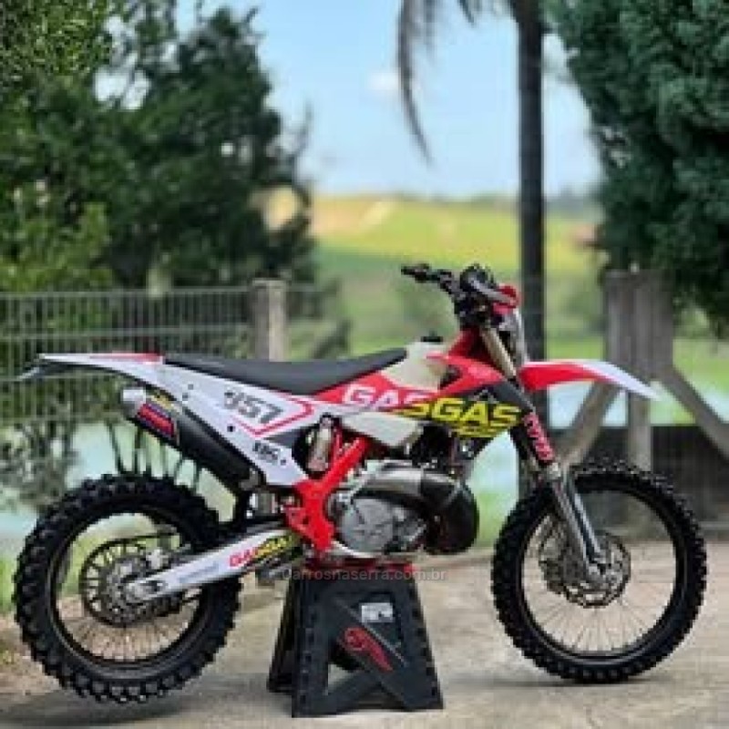 EC 300 ENDUCROSS - 2019 - CAXIAS DO SUL