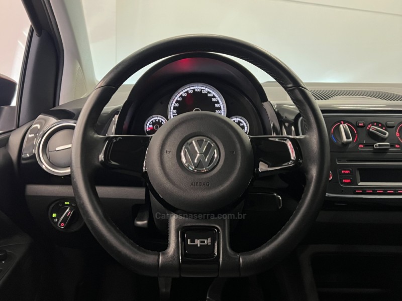 UP 1.0 MPI RED UP 12V FLEX 4P MANUAL - 2017 - FLORES DA CUNHA