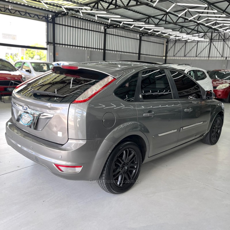 FOCUS 2.0 GHIA 16V FLEX 4P AUTOMÁTICO - 2009 - CANOAS