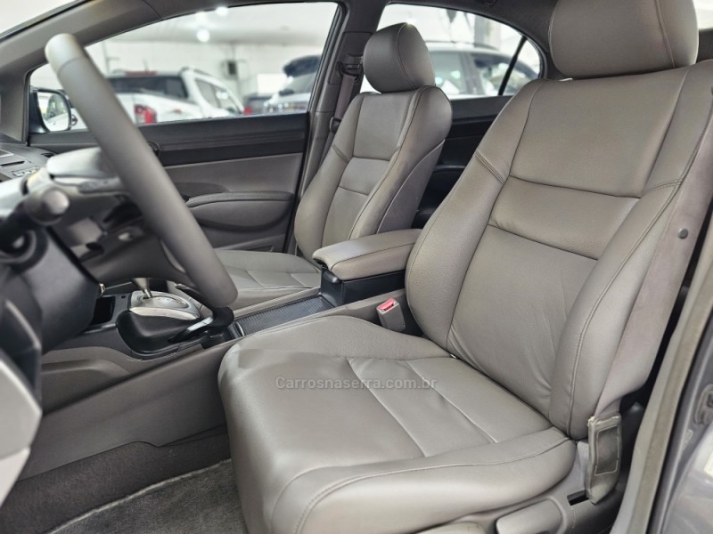 CIVIC 1.8 LXS 16V FLEX 4P AUTOMÁTICO - 2007 - SAPUCAIA DO SUL
