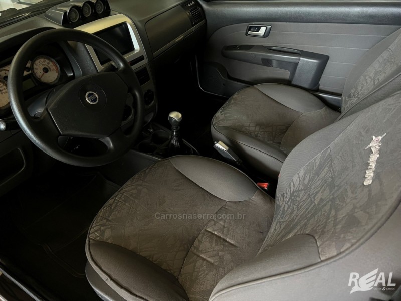 STRADA 1.8 MPI ADVENTURE CD 8V FLEX 2P MANUAL - 2010 - SAPIRANGA