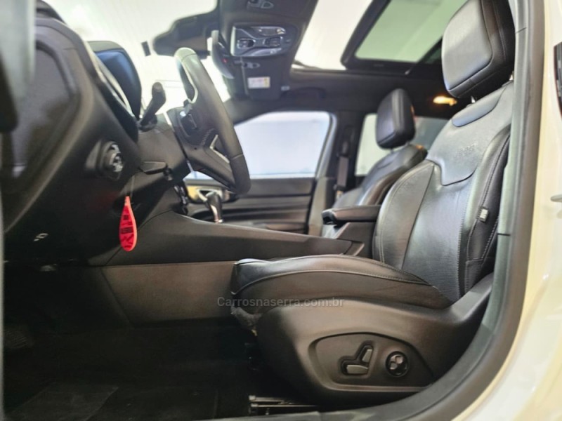 COMPASS 1.3 SERIE S T270 16V TURBO FLEX 4P AUTOMÁTICO - 2022 - SAPUCAIA DO SUL