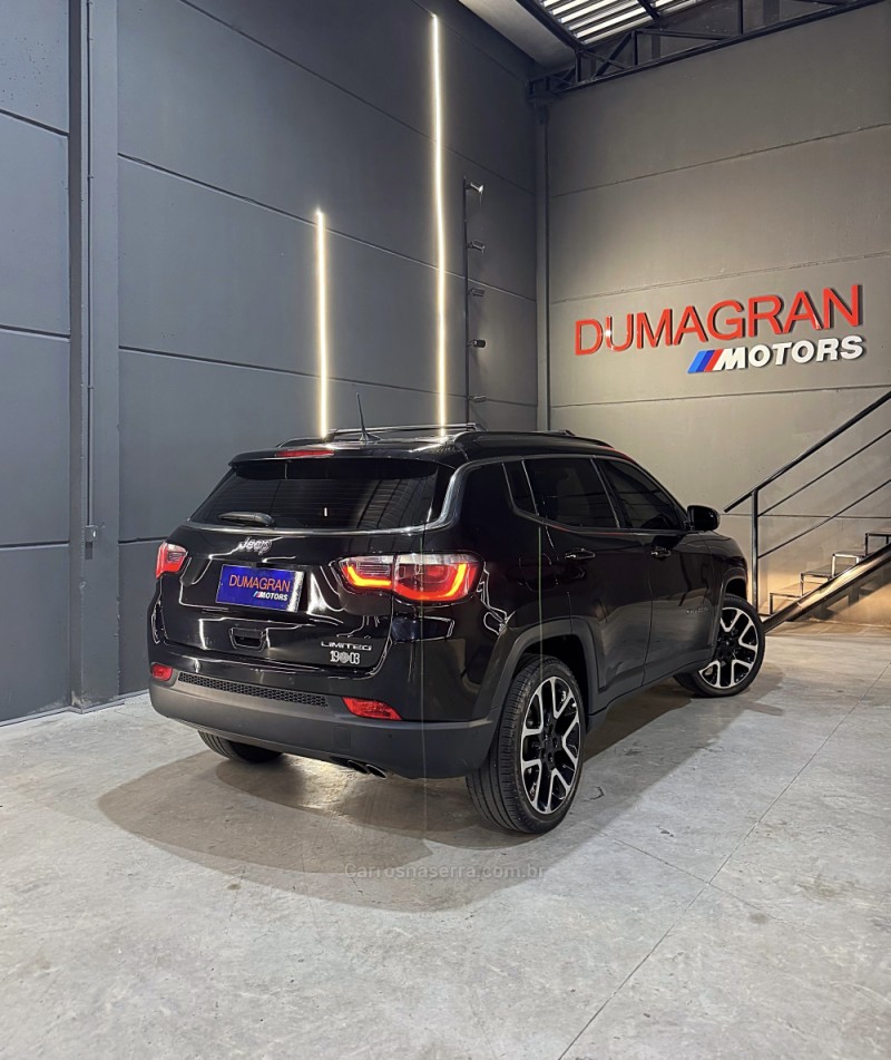 COMPASS 2.0 16V FLEX LIMITED AUTOMÁTICO - 2018 - PASSO FUNDO