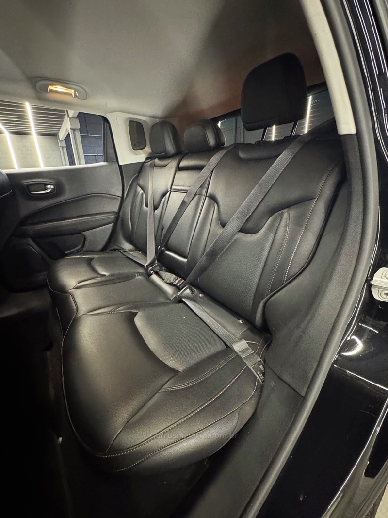 COMPASS 2.0 16V FLEX LIMITED AUTOMÁTICO - 2018 - PASSO FUNDO