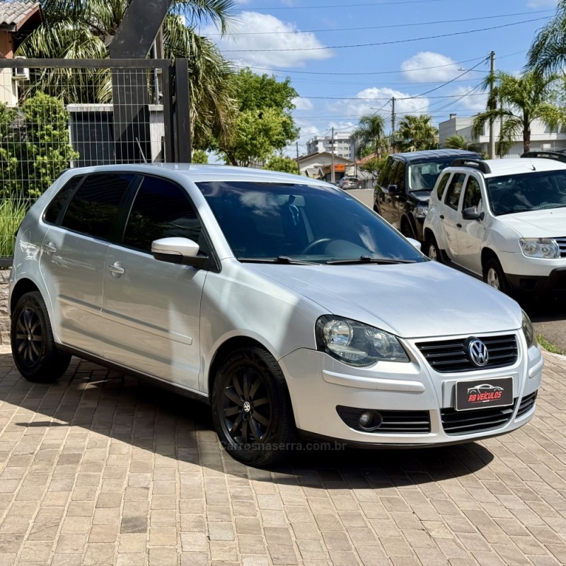 POLO 1.6 MI SPORTLINE 8V FLEX 4P AUTOMATIZADO - 2011 - GUAPORé