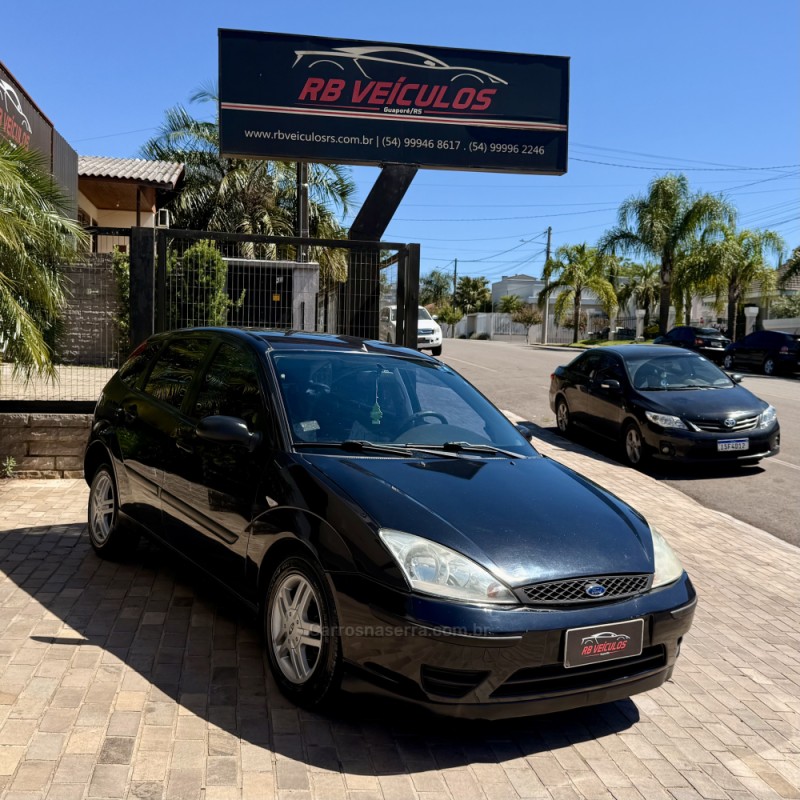 FOCUS 1.6 GLX 8V FLEX 4P MANUAL - 2009 - GUAPORé