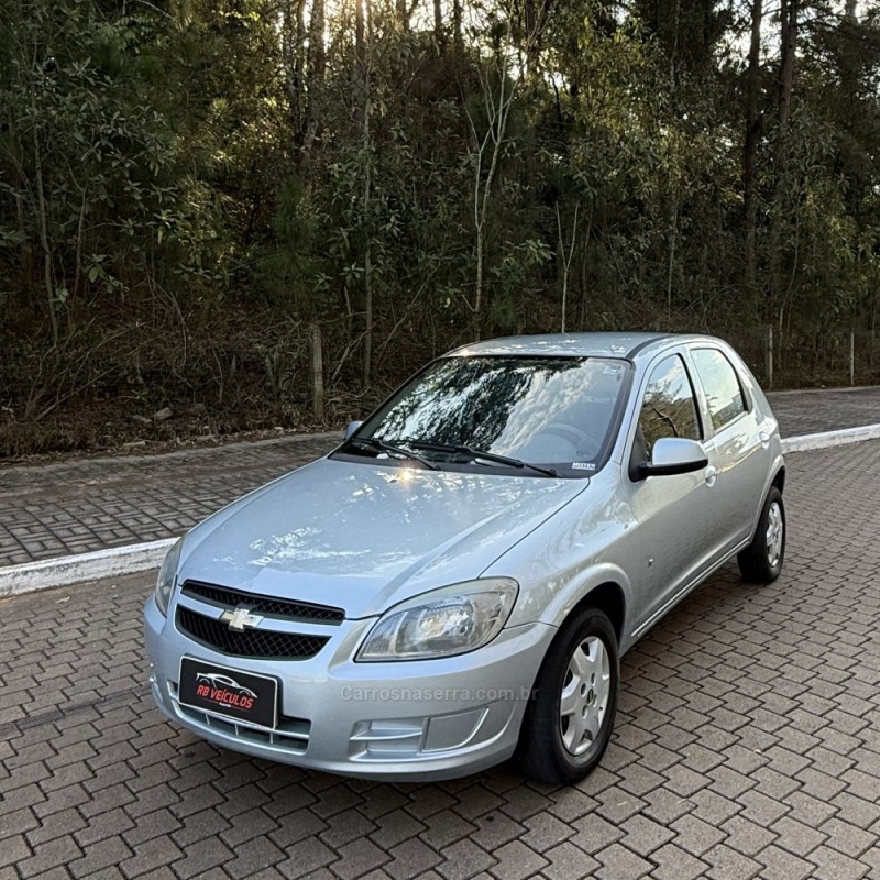 CELTA 1.0 MPFI LT 8V FLEX 4P MANUAL