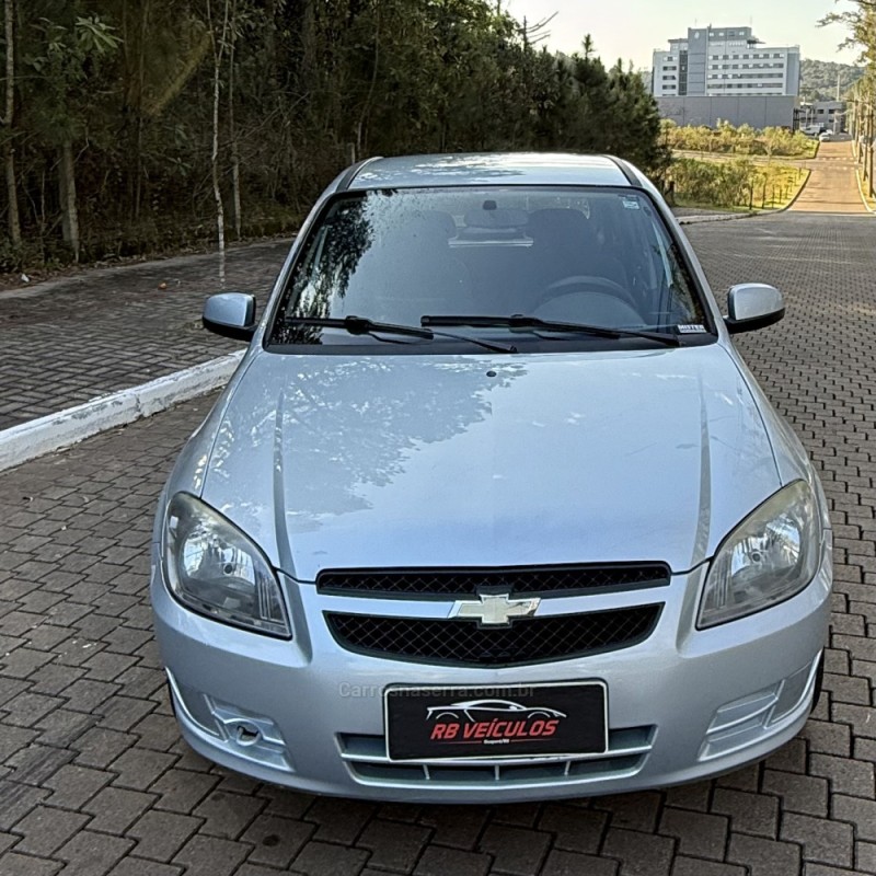 CELTA 1.0 MPFI LT 8V FLEX 4P MANUAL - 2012 - GUAPORé