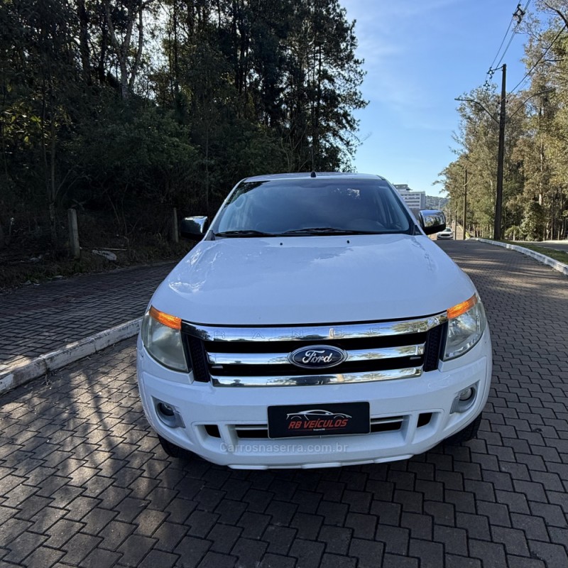 RANGER 3.2 XLT 4X4 CD 20V DIESEL 4P AUTOMÁTICO - 2016 - GUAPORé