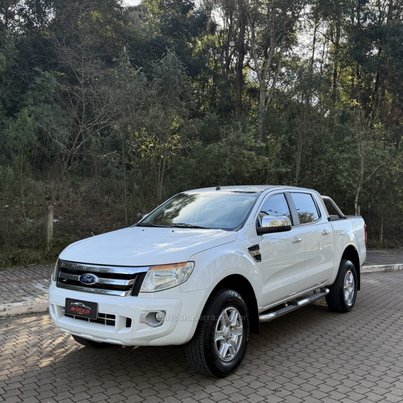 RANGER 3.2 XLT 4X4 CD 20V DIESEL 4P AUTOMÁTICO