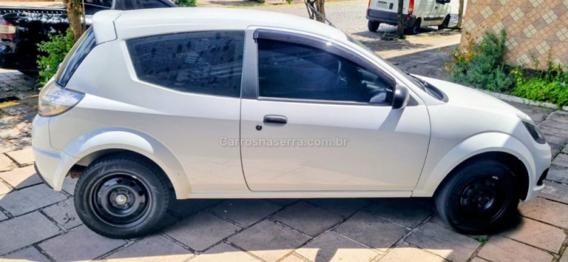 KA 1.0 S TI-VCT FLEX 4P MANUAL - 2013 - CAXIAS DO SUL