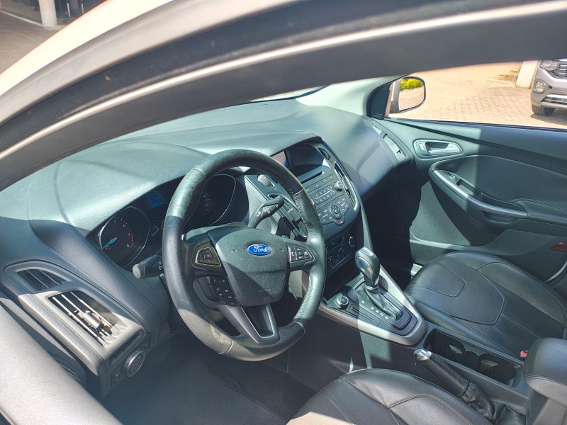 FOCUS 2.0 SE SEDAN 16V FLEX 4P AUTOMÁTICO - 2016 - BENTO GONçALVES