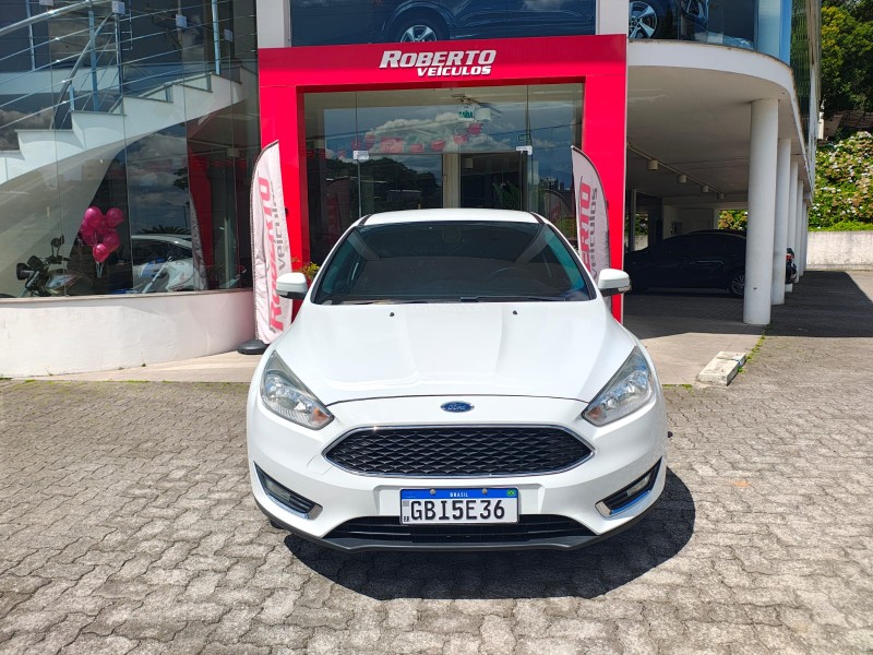FOCUS 2.0 SE SEDAN 16V FLEX 4P AUTOMÁTICO - 2016 - BENTO GONçALVES