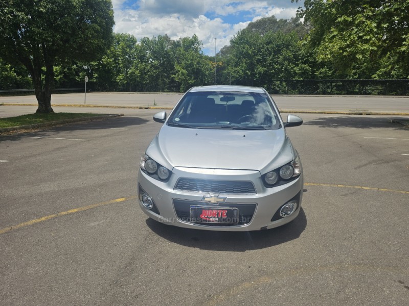 SONIC 1.6 LT 16V FLEX 4P MANUAL - 2013 - BENTO GONçALVES