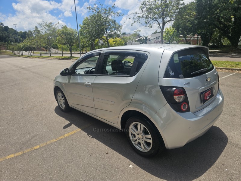 SONIC 1.6 LT 16V FLEX 4P MANUAL - 2013 - BENTO GONçALVES