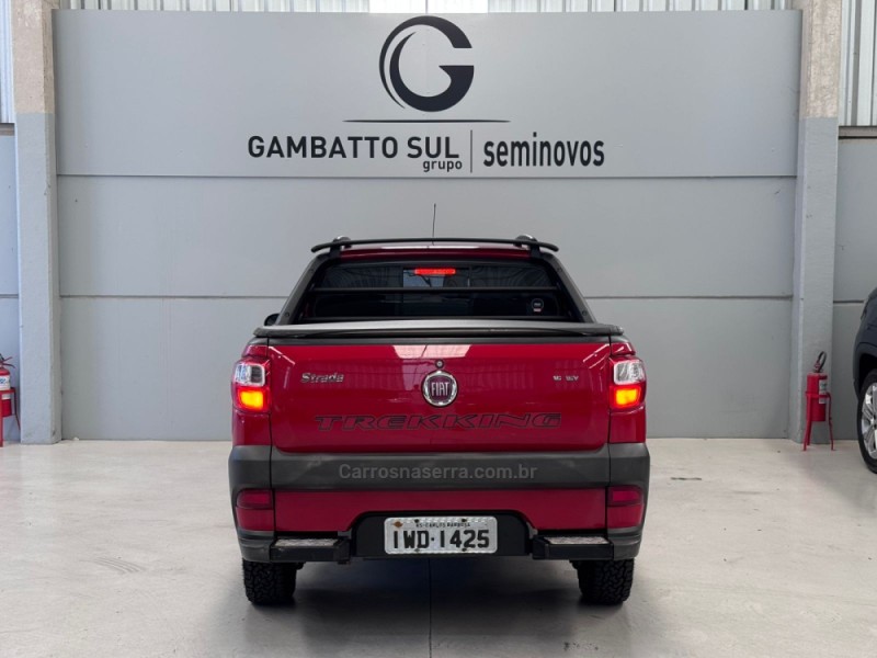 STRADA 1.6 MPI TREKKING CD 16V FLEX 3P MANUAL - 2015 - BENTO GONçALVES