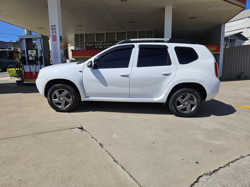 DUSTER 1.6 DYNAMIQUE 4X2 16V FLEX 4P MANUAL - 2013 - CAXIAS DO SUL