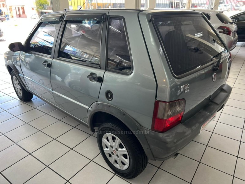 UNO 1.0 MPI MILLE WAY ECONOMY 8V FLEX 4P MANUAL - 2013 - CAXIAS DO SUL