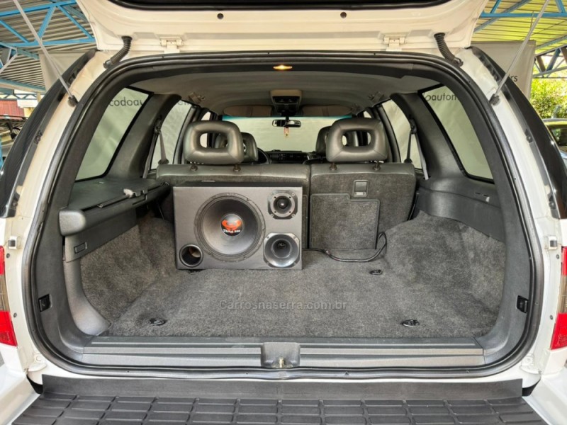 BLAZER 4.3 SFI DLX EXECUTIVE 4X2 V6 12V GASOLINA 4P MANUAL - 1998 - NOVA PRATA