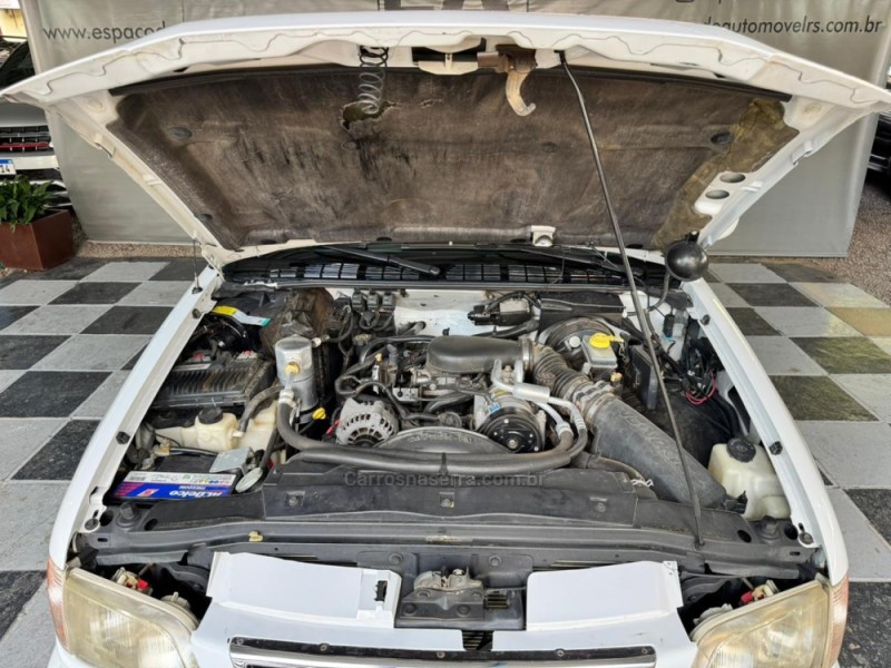 BLAZER 4.3 SFI DLX EXECUTIVE 4X2 V6 12V GASOLINA 4P MANUAL - 1998 - NOVA PRATA