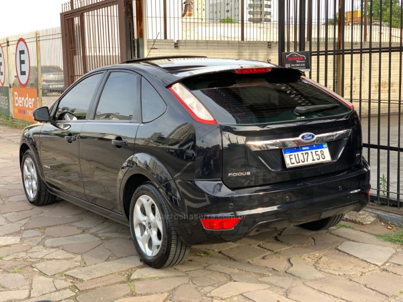 FOCUS 2.0 TITANIUM HATCH 16V FLEX 4P MANUAL - 2011 - CAXIAS DO SUL